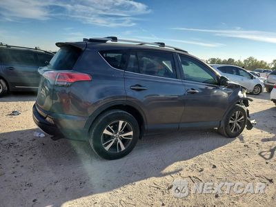 Trzecie zdjęcie samochodu z tyłu: 2016 TOYOTA RAV4 XLE VIN:JTMWFREV5GJ083110 - miniatura
