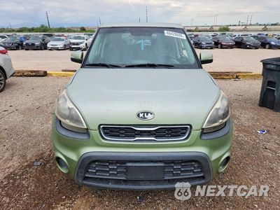 Piąte zdjęcie samochodu w środku: 2012 KIA SOUL + VIN:KNDJT2A60C7369074 - miniatura