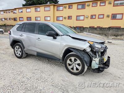 Czwarte zdjęcie samochodu z boku: 2022 TOYOTA RAV4 LE VIN:2T3H1RFV2NC207825 - miniatura