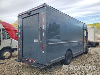 Trzecie zdjęcie samochodu z tyłu: 2021 FREIGHTLINER MT45G CHASSIS DELIVERY TRUCK VIN:4UZAC2EA8MCML0934 - miniatura
