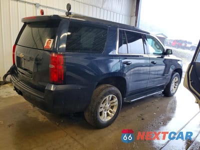 Trzecie zdjęcie samochodu z tyłu: 2019 CHEVROLET TAHOE K1500 LT VIN:1GNSKBKC2KR364612 - miniatura