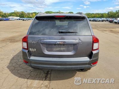 Zdjęcie 6 z 13 samochodu: 2015 JEEP COMPASS SPORT VIN:1C4NJDBB4FD152065 - miniatura