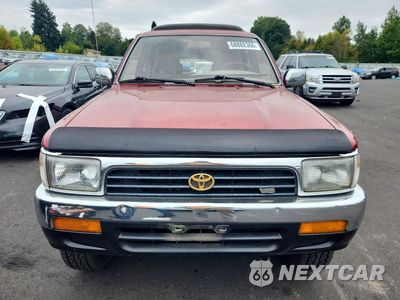 Piąte zdjęcie samochodu w środku: 1995 TOYOTA 4RUNNER SR5 V6 VIN:JT3VN39W0S0210203 - miniatura
