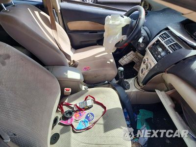 Zdjęcie 7 z 12 samochodu: 2007 TOYOTA YARIS BASE VIN:JTDBT923171037798 - miniatura