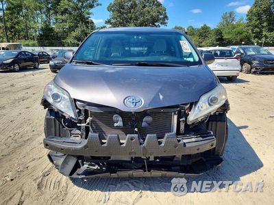 Piąte zdjęcie samochodu w środku: 2016 TOYOTA SIENNA LE VIN:5TDKK3DCXGS736492 - miniatura
