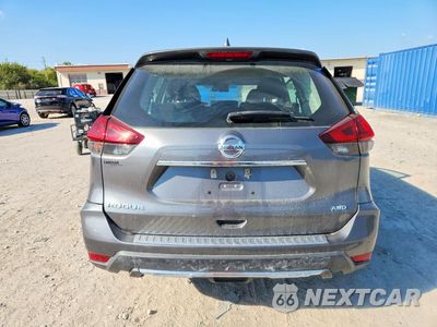 Zdjęcie 6 z 13 samochodu: 2018 NISSAN ROGUE S VIN:5N1AT2MV4JC780156 - miniatura