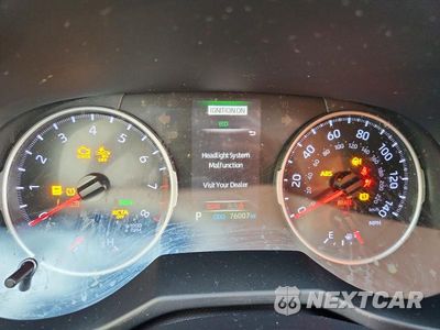 Zdjęcie 9 z 14 samochodu: 2019 TOYOTA RAV4 XLE VIN:JTMW1RFV1KD014466 - miniatura