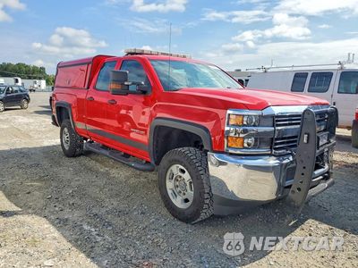 Czwarte zdjęcie samochodu z boku: 2018 CHEVROLET SILVERADO K2500 HEAVY DUTY VIN:1GC2KUEG0JZ137243 - miniatura