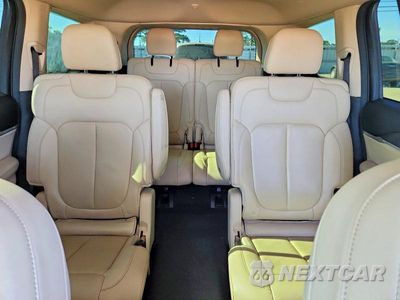 Zdjęcie 10 z 14 samochodu: 2022 JEEP GRAND CHEROKEE L LIMITED VIN:1C4RJJBGXN8548228 - miniatura