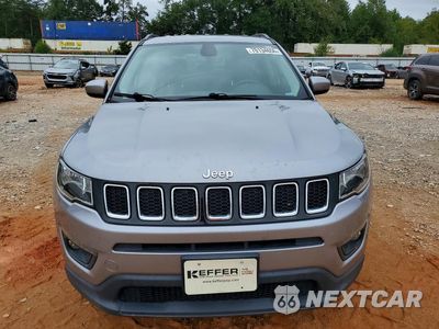 Piąte zdjęcie samochodu w środku: 2019 JEEP COMPASS LATITUDE VIN:3C4NJDBB1KT599490 - miniatura