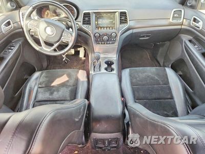 Zdjęcie 8 z 13 samochodu: 2017 JEEP GRAND CHEROKEE LAREDO VIN:1C4RJFAG9HC735251 - miniatura