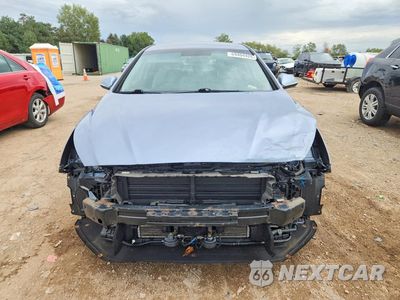 Piąte zdjęcie samochodu w środku: 2018 HYUNDAI SONATA HYBRID SE VIN:KMHE24L3XJA079892 - miniatura