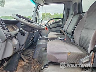Zdjęcie 7 z 12 samochodu: 2015 ISUZU NQR BOX TRUCK VIN:JALE5W165F7901280 - miniatura