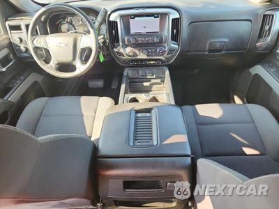 Zdjęcie 8 z 12 samochodu: 2017 CHEVROLET SILVERADO K1500 LT VIN:3GCUKREC4HG176186 - miniatura