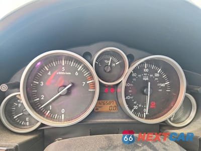 Zdjęcie 9 z 12 samochodu: 2007 MAZDA MX-5 MIATA VIN:JM1NC26F870128355 - miniatura