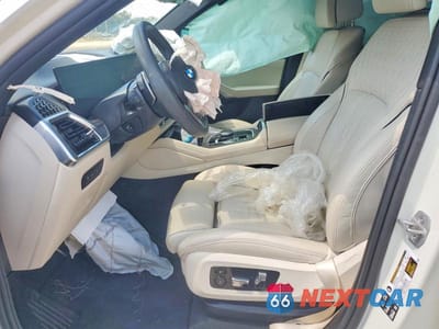 Zdjęcie 7 z 12 samochodu: 2026 BMW X6 XDRIVE40I VIN:5UX33EX0XT9222664 - miniatura