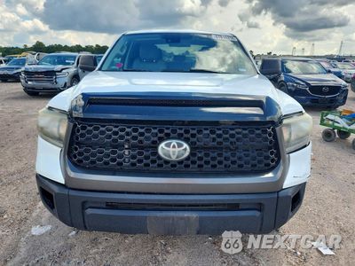 Piąte zdjęcie samochodu w środku: 2020 TOYOTA TUNDRA SR VIN:5TFTY5F17LX011219 - miniatura