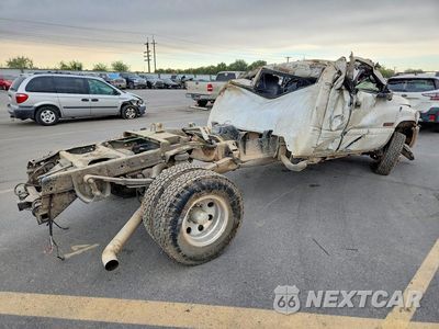Trzecie zdjęcie samochodu z tyłu: 1999 DODGE RAM 3500 VIN:1B7MF336XXJ510135 - miniatura