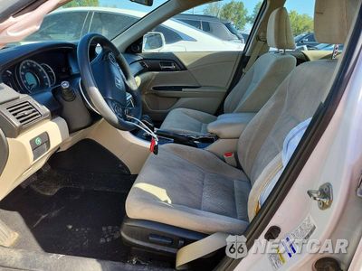Zdjęcie 7 z 13 samochodu: 2015 HONDA ACCORD EX VIN:1HGCR2F77FA003310 - miniatura
