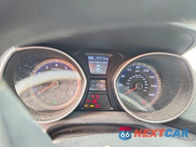 Zdjęcie 9 z 12 samochodu: 2013 HYUNDAI ELANTRA GT BASE VIN:KMHD35LEXDU107516 - miniatura