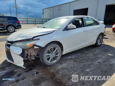 2015 TOYOTA CAMRY SE 4T1BF1FK5FU085789 - główne zdjęcie licytacji z USA - miniatura