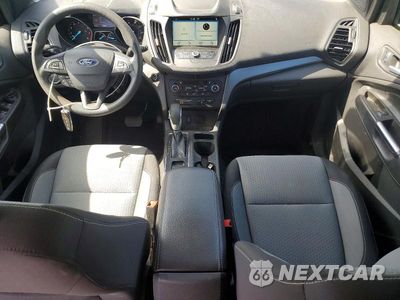 Zdjęcie 8 z 13 samochodu: 2019 FORD ESCAPE SE VIN:1FMCU9GD9KUA28403 - miniatura