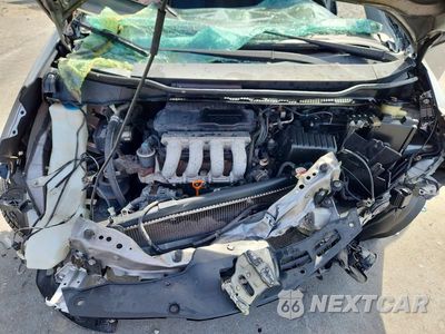 Zdjęcie 11 z 12 samochodu: 2010 HONDA FIT SPORT VIN:JHMGE8H46AS027696 - miniatura