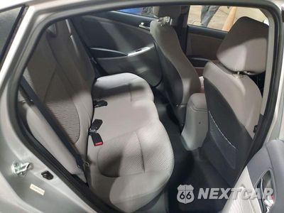 Zdjęcie 10 z 12 samochodu: 2013 HYUNDAI ACCENT GLS VIN:KMHCU4AE4DU321472 - miniatura