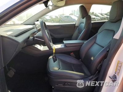 Zdjęcie 7 z 13 samochodu: 2026 TESLA MODEL Y VIN:7SAYGDEE3TF531650 - miniatura