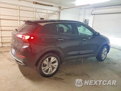 Trzecie zdjęcie samochodu z tyłu: 2025 BUICK ENCORE GX PREFERRED VIN:KL4AMBSLXSB193187 - miniatura