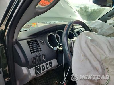 Zdjęcie 9 z 12 samochodu: 2013 TOYOTA TACOMA V6 VIN:5TFLU4EN7DX049626 - miniatura