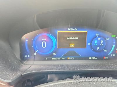 Zdjęcie 9 z 13 samochodu: 2020 FORD ESCAPE SE SPORT VIN:1FMCU9BZ0LUA63285 - miniatura