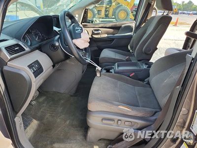 Zdjęcie 7 z 13 samochodu: 2016 HONDA ODYSSEY SE VIN:5FNRL5H39GB055133 - miniatura