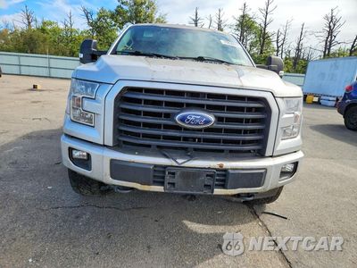 Piąte zdjęcie samochodu w środku: 2017 FORD F150 SUPERCREW VIN:1FTEW1EF8HFB68355 - miniatura
