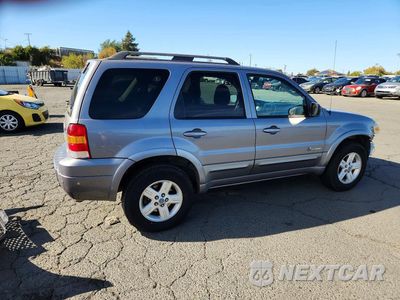 Trzecie zdjęcie samochodu z tyłu: 2007 FORD ESCAPE HEV VIN:1FMCU59H97KB61237 - miniatura
