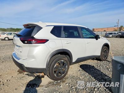 Trzecie zdjęcie samochodu z tyłu: 2026 NISSAN ROGUE SV VIN:5N1BT3BB5TC722241 - miniatura