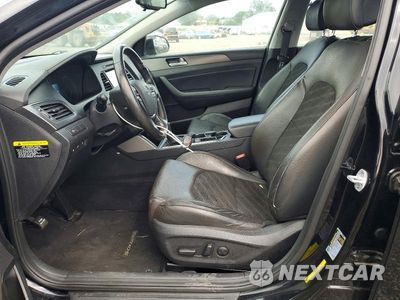 Zdjęcie 7 z 12 samochodu: 2017 HYUNDAI SONATA SPORT VIN:5NPE34AFXHH587104 - miniatura