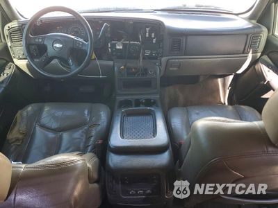 Zdjęcie 8 z 12 samochodu: 2004 CHEVROLET SILVERADO C1500 VIN:2GCEC19V141109207 - miniatura