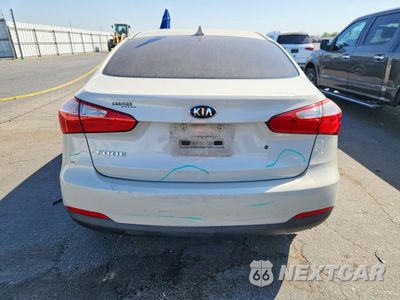 Zdjęcie 6 z 12 samochodu: 2015 KIA FORTE LX VIN:KNAFK4A66F5295953 - miniatura