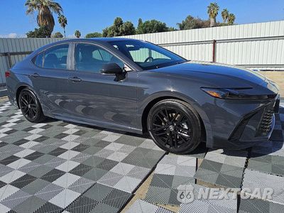 Czwarte zdjęcie samochodu z boku: 2026 TOYOTA CAMRY SE VIN:4T1DAACKXTU691239 - miniatura