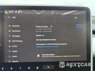 Zdjęcie 9 z 12 samochodu: 2023 TESLA MODEL Y VIN:7SAYGDEE8PA107223 - miniatura