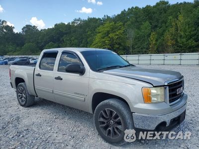 Czwarte zdjęcie samochodu z boku: 2007 GMC NEW SIERRA C1500 VIN:3GTEC13C67G545800 - miniatura