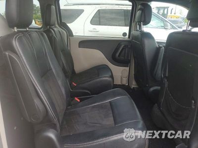 Zdjęcie 11 z 14 samochodu: 2019 DODGE GRAND CARAVAN SXT VIN:2C4RDGCG0KR753291 - miniatura