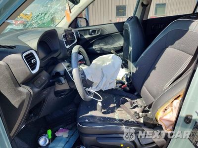 Zdjęcie 7 z 12 samochodu: 2025 HYUNDAI VENUE LIMITED VIN:KMHRC8A31SU386442 - miniatura