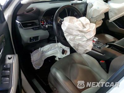 Zdjęcie 8 z 12 samochodu: 2020 TOYOTA HIGHLANDER LIMITED VIN:5TDDZRBH3LS048253 - miniatura