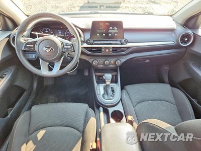 Zdjęcie 8 z 12 samochodu: 2021 KIA FORTE LXS VIN:3KPF24AD8ME354245 - miniatura