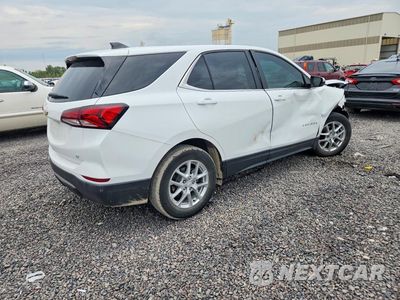 Trzecie zdjęcie samochodu z tyłu: 2022 CHEVROLET EQUINOX LT VIN:2GNAXKEV6N6111559 - miniatura