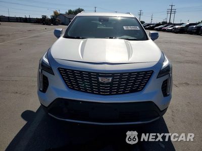 Piąte zdjęcie samochodu w środku: 2022 CADILLAC XT4 PREMIUM LUXURY VIN:1GYFZDR48NF102240 - miniatura