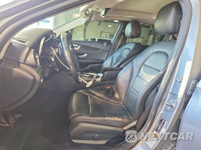 Zdjęcie 7 z 13 samochodu: 2016 MERCEDES-BENZ C 300 4MATIC VIN:55SWF4KB7GU162412 - miniatura