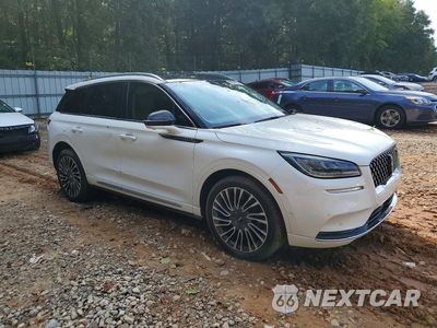 Czwarte zdjęcie samochodu z boku: 2020 LINCOLN CORSAIR RESERVE VIN:5LMCJ2C95LUL16371 - miniatura